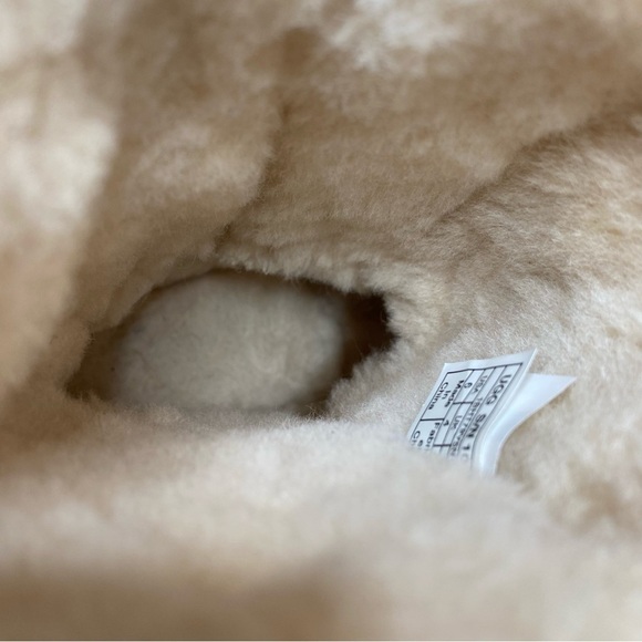 UGG Reversible Sequin Black Short Winter Boot 6 - Picture 12 of 14